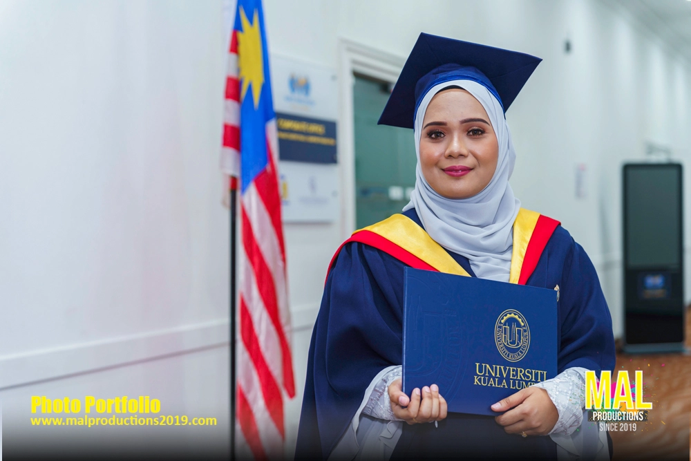 Gaduation Convocation PWTC Portfolio MAL 2019 -5.webp